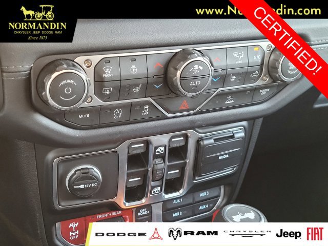 Certified 2025 Jeep Wrangler Unlimited Rubicon w/ Convenience Group AWD/4WD image 11