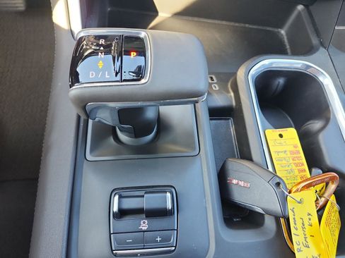 Certified 2024 GMC Sierra 1500 Denali image 22