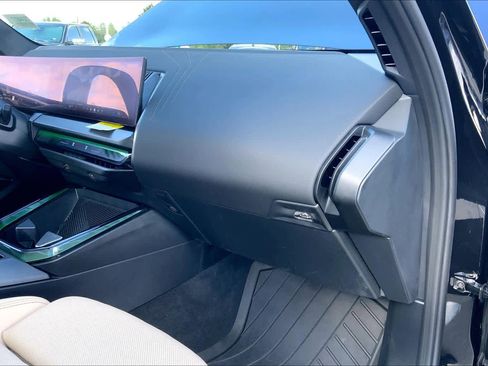 Used 2026 BMW X3 xDrive30 w/ Premium Package image 18