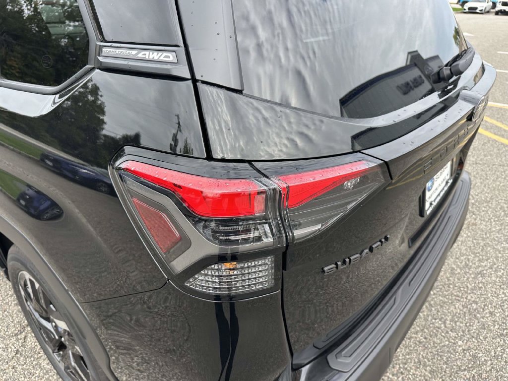 New 2026 Subaru Forester Touring AWD/4WD image 8