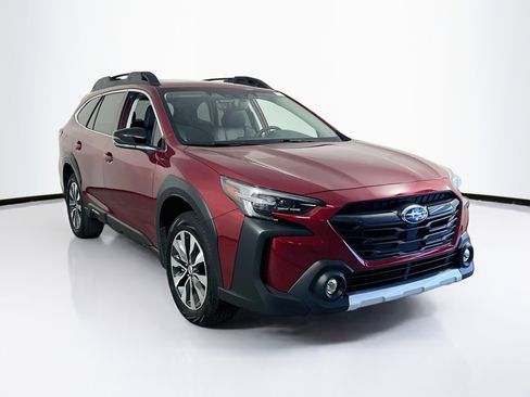 Used 2023 Subaru Outback Limited AWD/4WD image 3