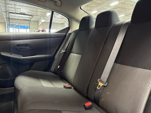 Used 2025 Nissan Sentra SV FWD image 18