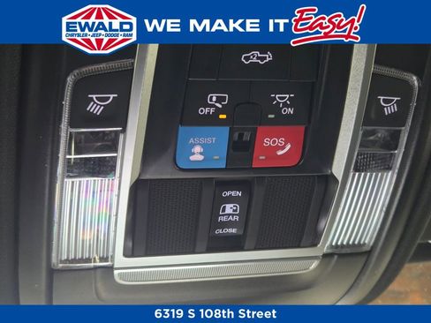 New 2026 RAM 1500 4x4 Crew Cab image 26