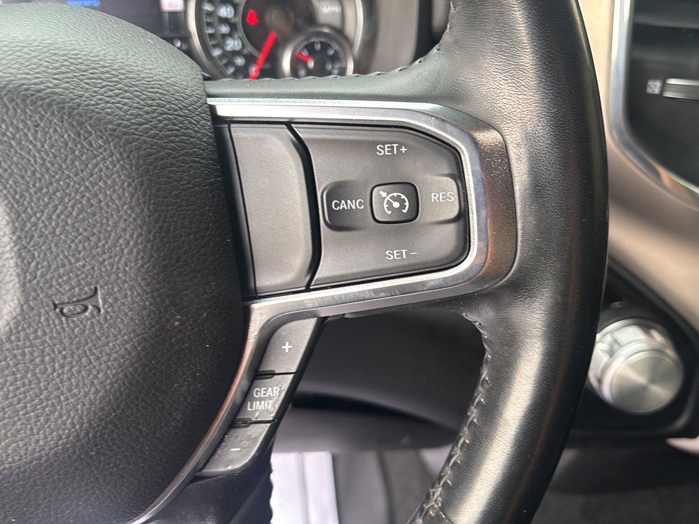 Used 2021 RAM 1500 Laramie AWD/4WD image 13