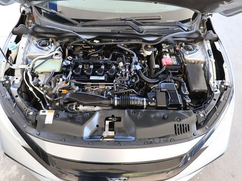 Used 2019 Honda Civic EX image 12