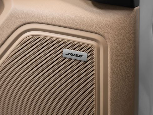 Certified 2021 Porsche Macan S image 41