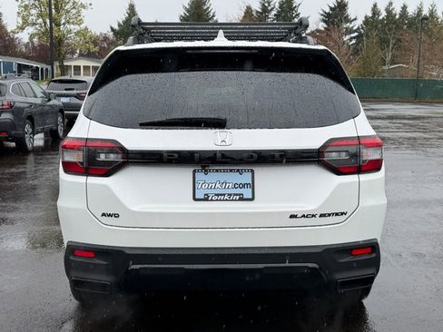 New 2026 Honda Pilot Black Edition image 7