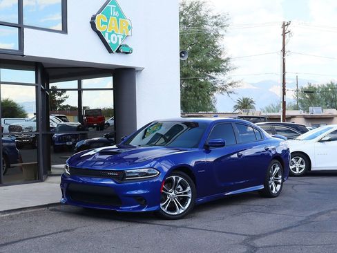 Used 2021 Dodge Charger R/T image 2