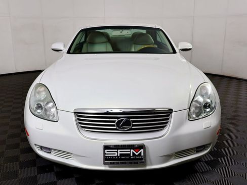 Used 2002 Lexus SC 430 Convertible image 4