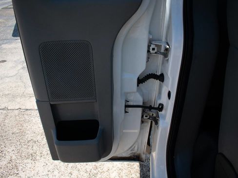 Used 2005 Ford F150 STX image 33