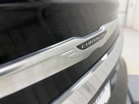 Used 2013 Chrysler 200 S image 26