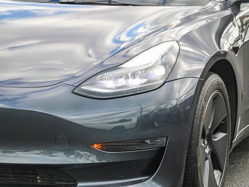 Used 2023 Tesla Model 3 Standard Range image 7