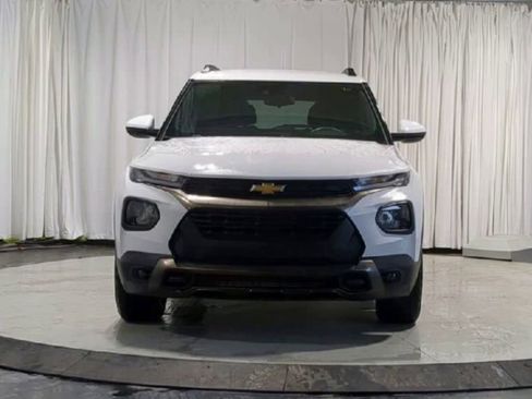 Used 2023 Chevrolet TrailBlazer ACTIV image 3