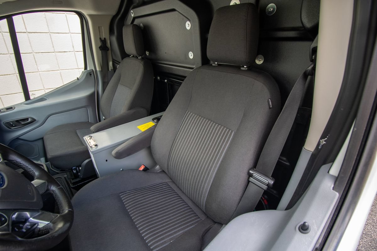 Used 2019 Ford Transit 250 130 Low Roof RWD image 16