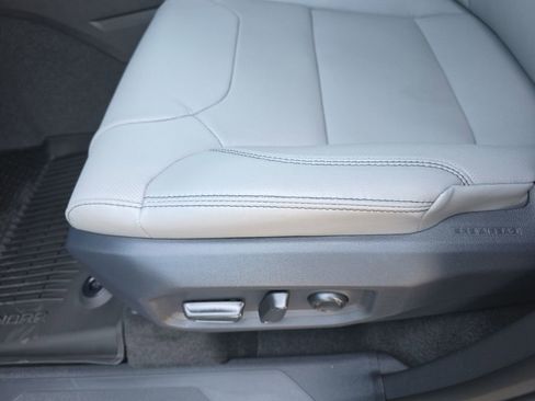 New 2026 Toyota Tundra Limited AWD/4WD image 16