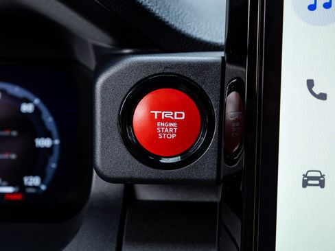 Used 2026 Toyota 4Runner TRD Off-Road Premium image 23