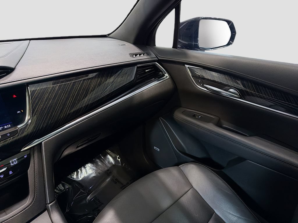 Used 2022 Cadillac XT6 Premium Luxury AWD/4WD image 26