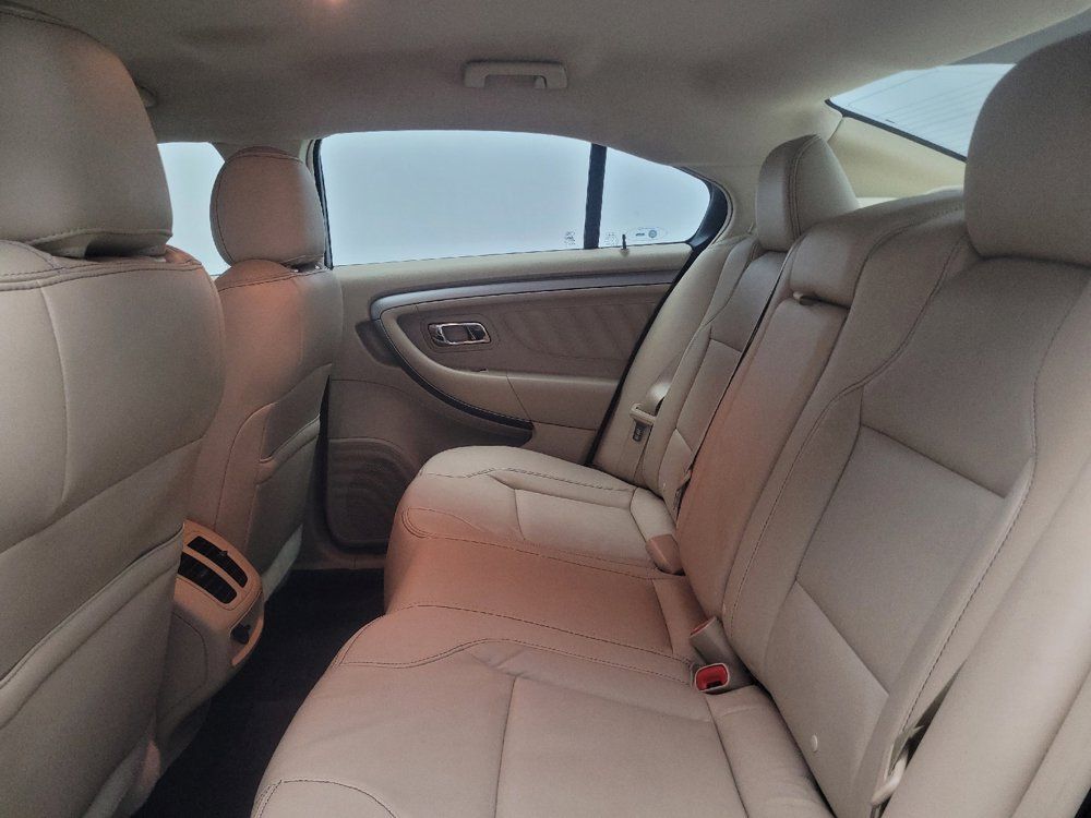 Used 2018 Ford Taurus SEL w/ Equipment Group 201A FWD image 18