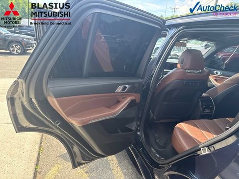 Used 2020 BMW X5 xDrive40i w/ M Sport Package AWD/4WD image 39
