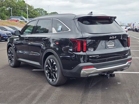 New 2026 Kia Sorento EX w/ EX Premium Package FWD image 12
