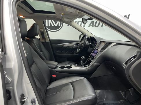 Used 2014 INFINITI Q50 2.0t w/ Moonroof Package image 31