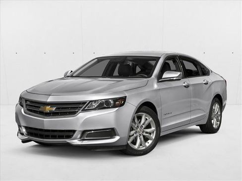 Used 2018 Chevrolet Impala LT FWD image 1