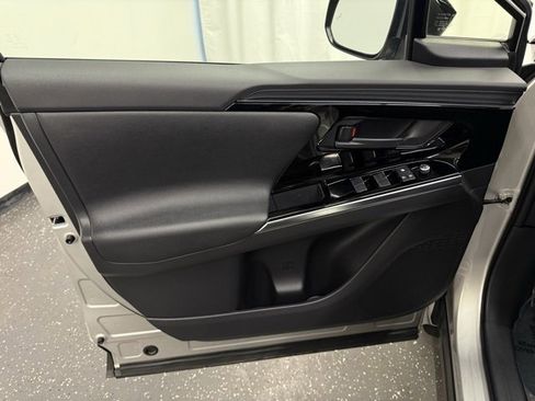 Certified 2023 Toyota bZ4X Limited image 9