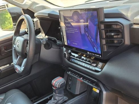 Used 2022 Toyota Tundra TRD Pro AWD/4WD image 11