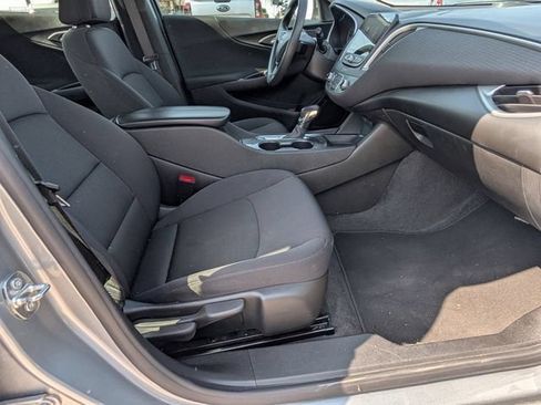 Used 2024 Chevrolet Malibu LT FWD image 21