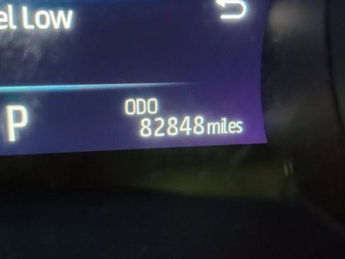 Used 2020 Toyota Camry XSE image 19