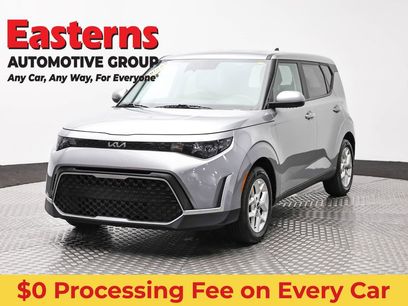 Used 2023 Kia Soul LX w/ Option Group 015
