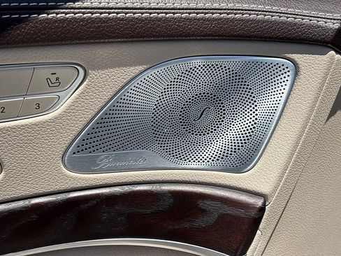 Used 2020 Mercedes-Benz S 560 Sedan image 18