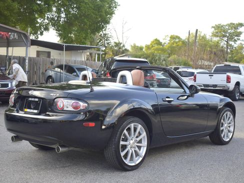 Used 2008 MAZDA MX-5 Miata Grand Touring w/ Premium Pkg image 8