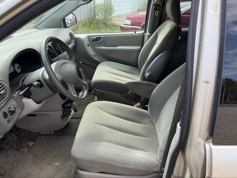 Used 2007 Dodge Grand Caravan SXT FWD image 19