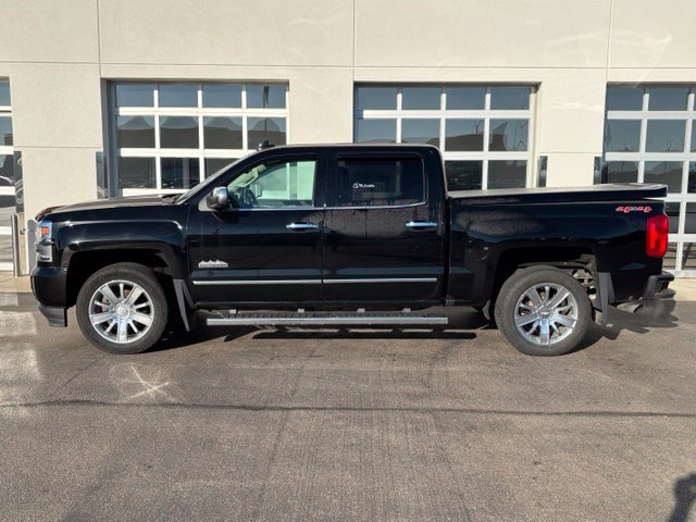 Used 2017 Chevrolet Silverado 1500 High Country AWD/4WD image 3