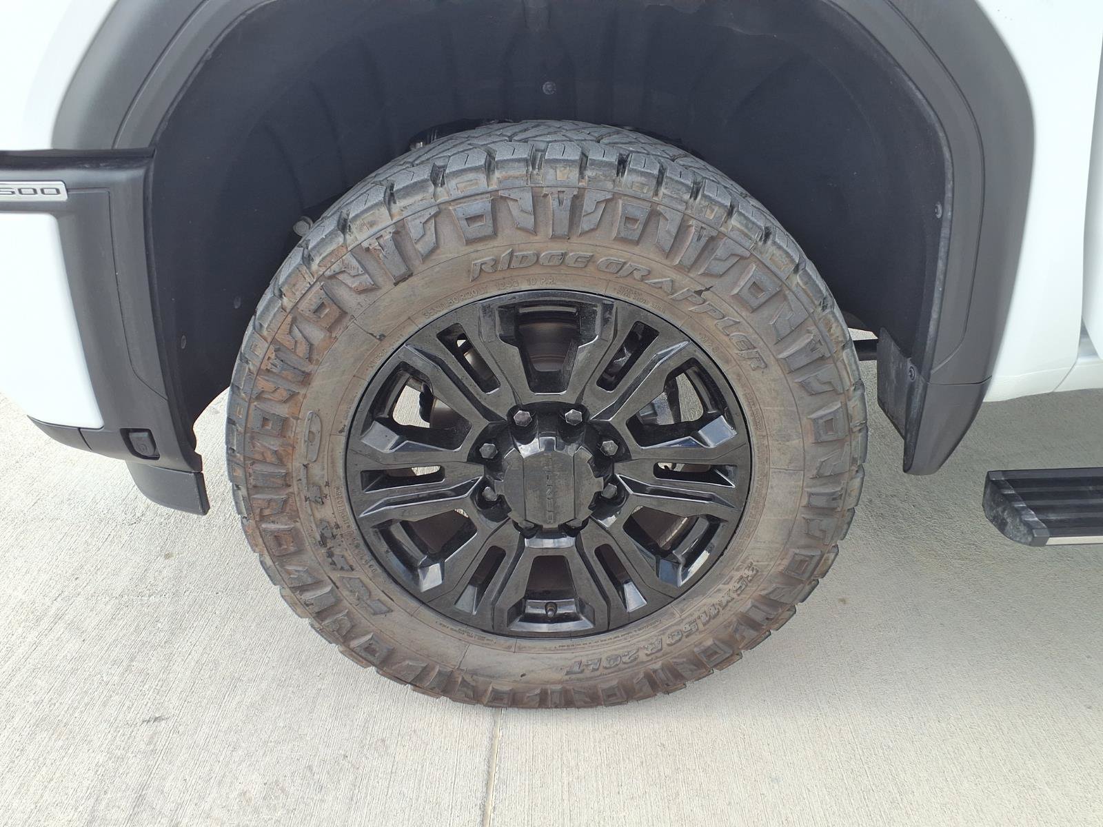 Used 2026 GMC Sierra 2500 Denali Ultimate AWD/4WD image 30