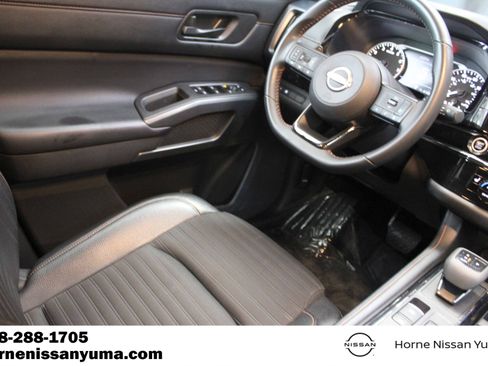 Certified 2024 Nissan Pathfinder Rock Creek AWD/4WD image 9
