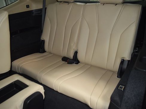 Used 2026 Acura MDX SH-AWD w/ Advance Package image 46