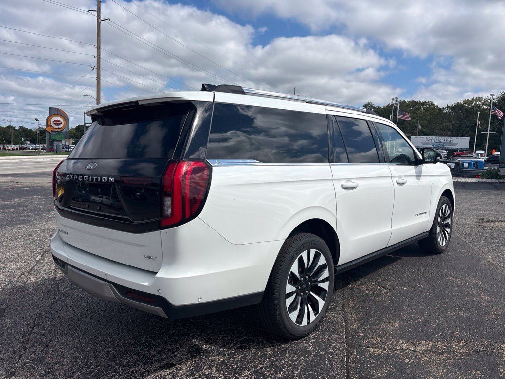 Used 2025 Ford Expedition Max Platinum w/ Driver's Package AWD/4WD image 7