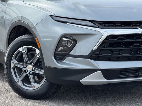 Used 2024 Chevrolet Blazer LT w/ Convenience Package image 11