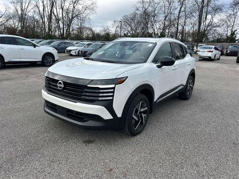 New 2026 Nissan Kicks SV image 7