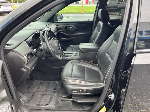Used 2023 Chevrolet Traverse Premier w/ Redline Edition FWD image 55