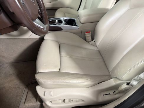 Used 2011 Cadillac SRX Performance image 12