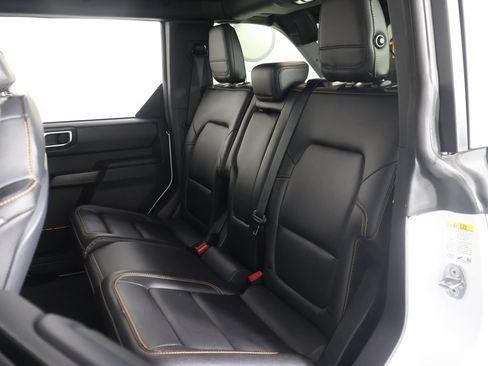 Used 2024 Ford Bronco Badlands AWD/4WD image 33