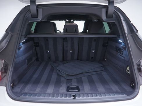 Used 2026 BMW iX xDrive60 w/ Premium Package image 21