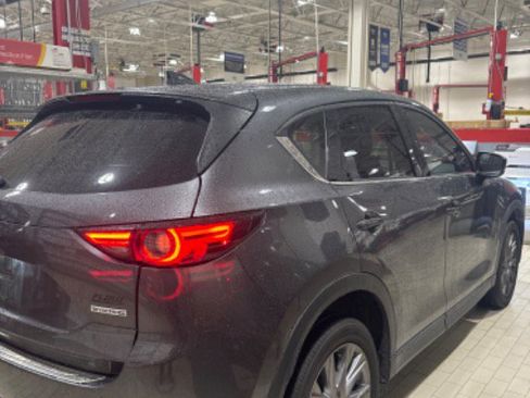 Used 2021 MAZDA CX-5 Grand Touring w/ GT Premium Package image 42