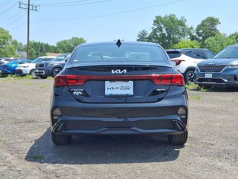 Certified 2023 Kia Forte GT-Line FWD image 6