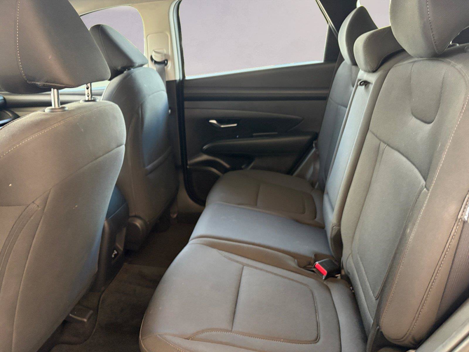 Used 2025 Hyundai Tucson SE FWD image 13