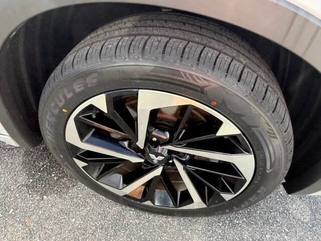 Used 2022 Mitsubishi Outlander SEL FWD image 9