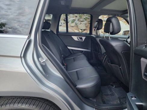Used 2011 Mercedes-Benz GLK 350 2WD image 29